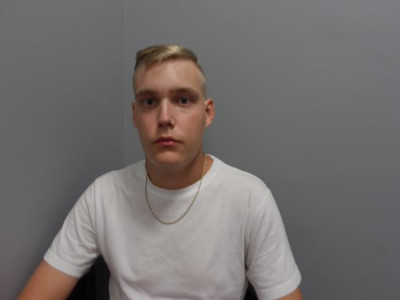 Trenton David Huemmer a registered Sex Offender of Ohio