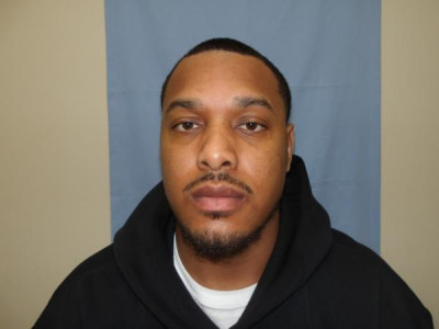 Deontraye Demikol Jones a registered Sex Offender of Ohio