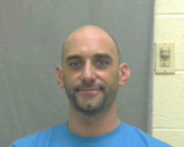 Nathan Donovan Stoltz a registered Sex Offender of Ohio