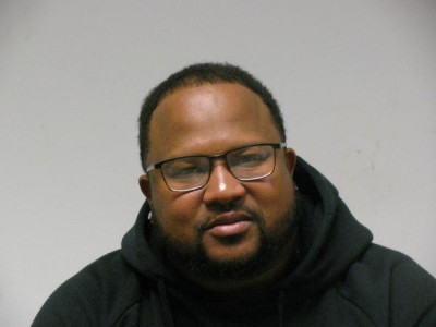 Desmond James Barnett a registered Sex Offender of Ohio