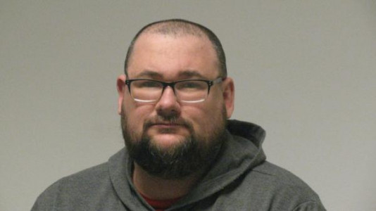 Bennie D Yeck a registered Sex Offender of Ohio