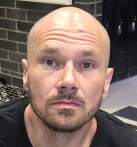 Christopher William Laux a registered Sex Offender of Ohio