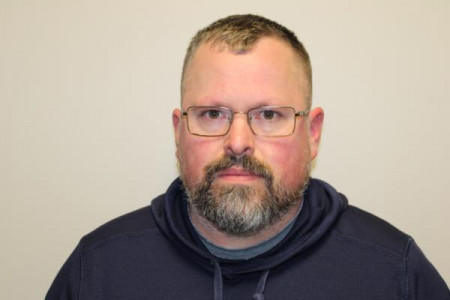 Tyler Lee Strain a registered Sex Offender of Ohio