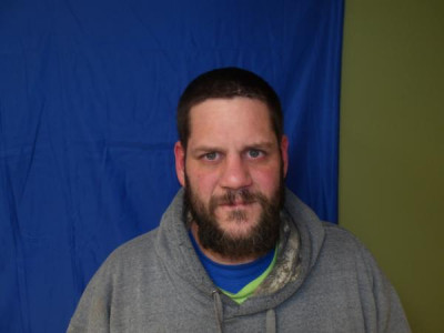Ryan L Graves a registered Sex Offender of Ohio