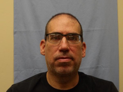 Robert William Young Jr a registered Sex Offender of Ohio