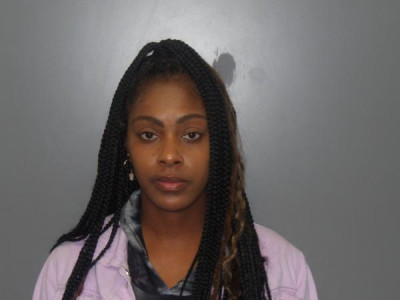 Yahsmin Graves a registered Sex Offender of Ohio