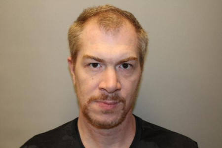Dustin Michael Stenger a registered Sex Offender of Ohio