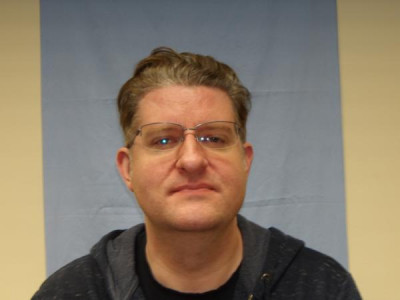 Ryan Lee Milhoan a registered Sex Offender of Ohio
