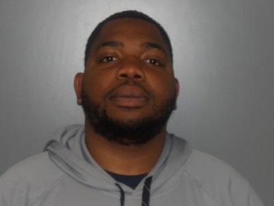 Elijahuan Hooks a registered Sex Offender of Ohio