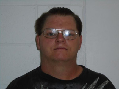 Logan Lee Hills a registered Sex Offender of Ohio
