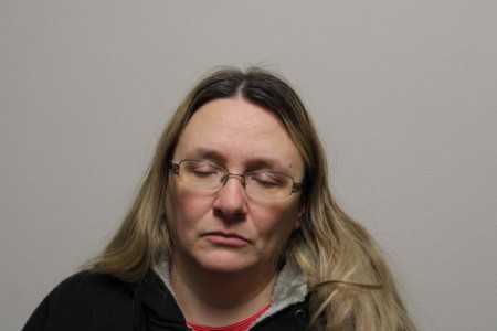 Noelle Elizabeth Devlin a registered Sex Offender of Ohio