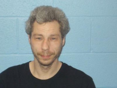 Edward John Ringle III a registered Sex Offender of Ohio