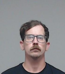 Derek Steven Oslund a registered Sex Offender of Ohio