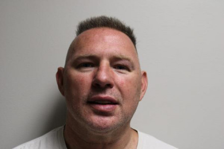Michael Donovan Hike a registered Sex Offender of Ohio