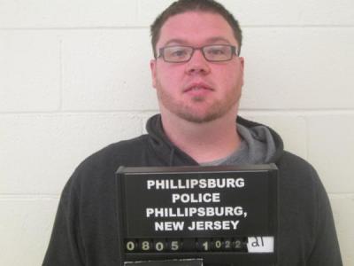 Ryan D Hoffman a registered Sex Offender of New Jersey