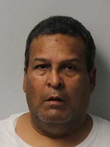 Wilfredo Mora a registered Sex Offender of New Jersey