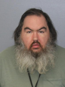 Carmen Simonelli III a registered Sex Offender of New Jersey