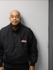 Lorenzo L Winrow a registered Sex Offender of New Jersey