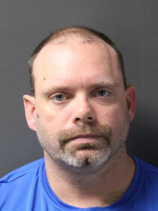 Michael J Mostovlyan III a registered Sex Offender of New Jersey