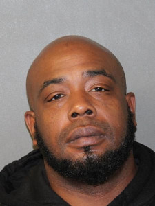 Henry T Minus a registered Sex Offender of New Jersey