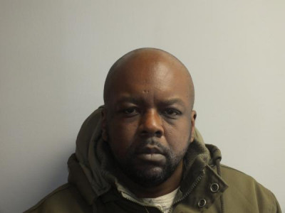 Aaron D Glover a registered Sex Offender of New Jersey