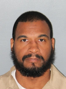 Carlos J Fontanez a registered Sex Offender of New Jersey