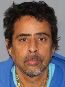 Luis A Vazquez a registered Sex Offender of New Jersey