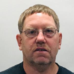 Meek David Loucks a registered Sex Offender of Kentucky