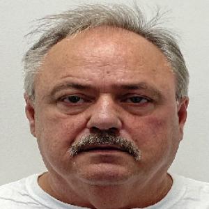 Dile Kenny Douglas a registered Sex Offender of Kentucky