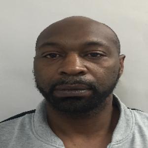 Davis Deondrick Kenard a registered Sex Offender of Kentucky