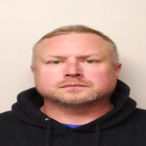 Litteral Kevin Dean a registered Sex Offender of Kentucky