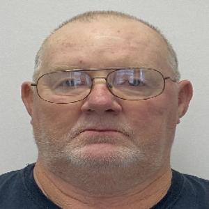 Dicken James Edward a registered Sex Offender of Kentucky