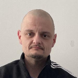 Dixon Brandon Mark a registered Sex Offender of Kentucky