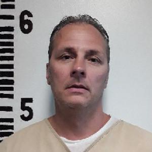 Richards Criss J a registered Sex Offender of Kentucky