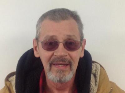 Lowell Glenn Lee a registered  of Nebraska