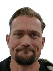 Joshua Austin Gniech a registered Sex Offender of Arizona