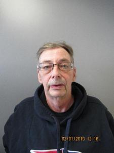 Roy E Laflesh a registered Sex Offender of Connecticut