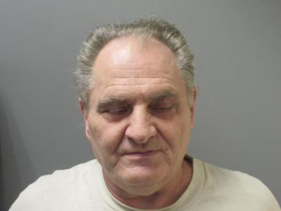 Robert J Hawkins a registered Sex Offender of Connecticut