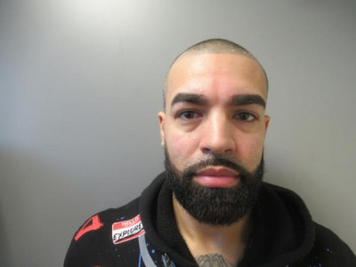 Jovani Capozziello a registered Sex Offender of Connecticut