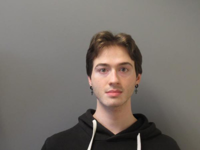 Devon Binette a registered Sex Offender of Connecticut