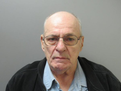 Robert Wellesley Knapp a registered Sex Offender of Connecticut