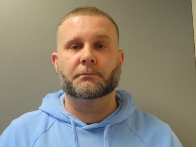 Thomas R Wiencko a registered Sex Offender of Connecticut