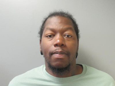 Eric L Staggers a registered Sex Offender of Connecticut