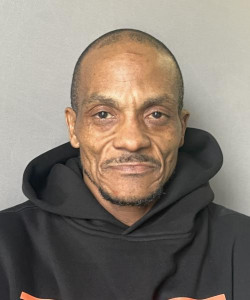 Robert D White a registered Sex Offender of Connecticut