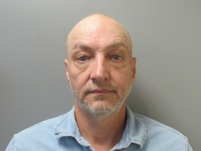 Robert D Thivierge a registered Sex Offender of Connecticut
