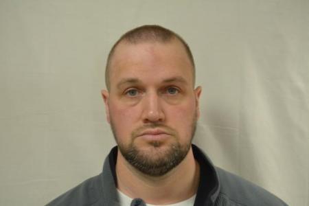 Bret Matthew Cravens a registered Sex or Violent Offender of Indiana