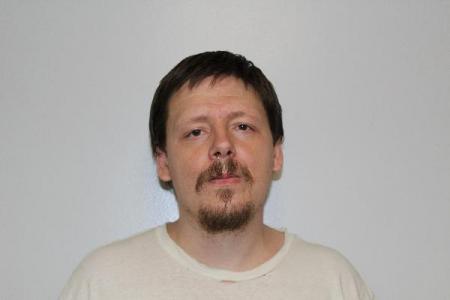 Randall K Glover Jr a registered Sex or Violent Offender of Indiana