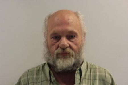 Donald Francis Lee Putnam a registered Sex or Violent Offender of Indiana