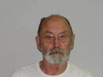 Roger Lee Hennessy a registered Sex or Violent Offender of Indiana