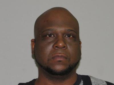 Lavar Charles Moore a registered Sex or Violent Offender of Indiana